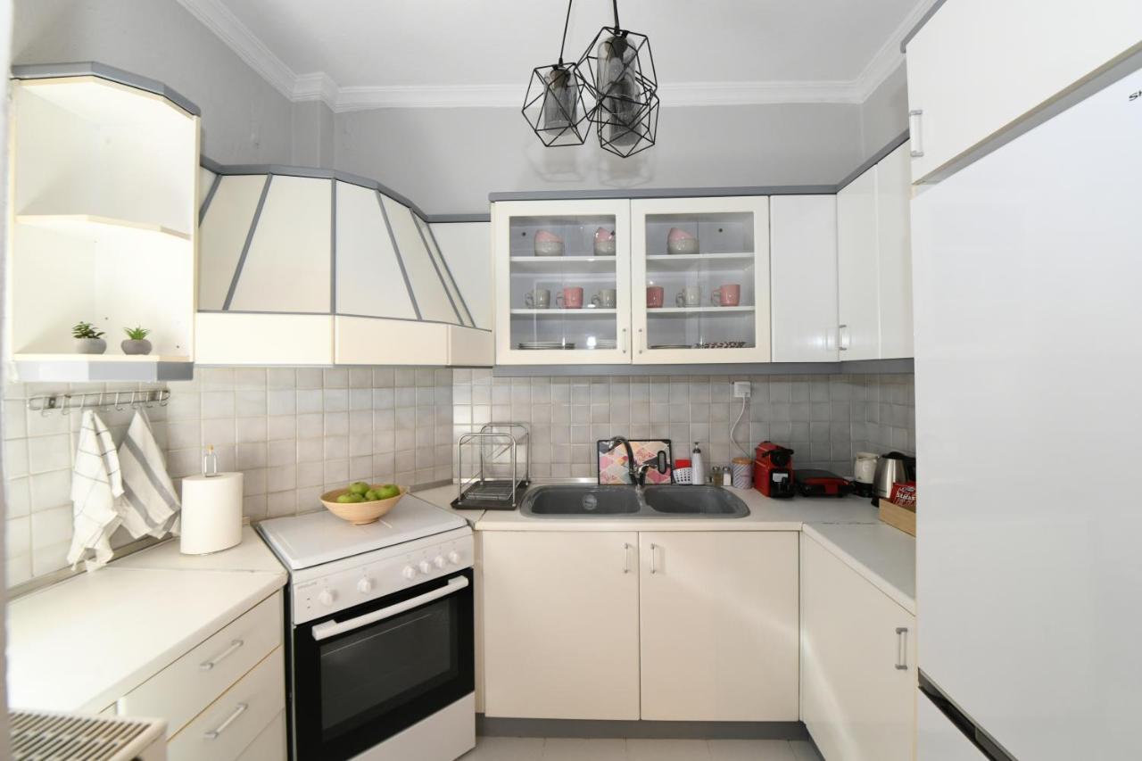 Lovely Luxury Apartment Széresz Kültér fotó